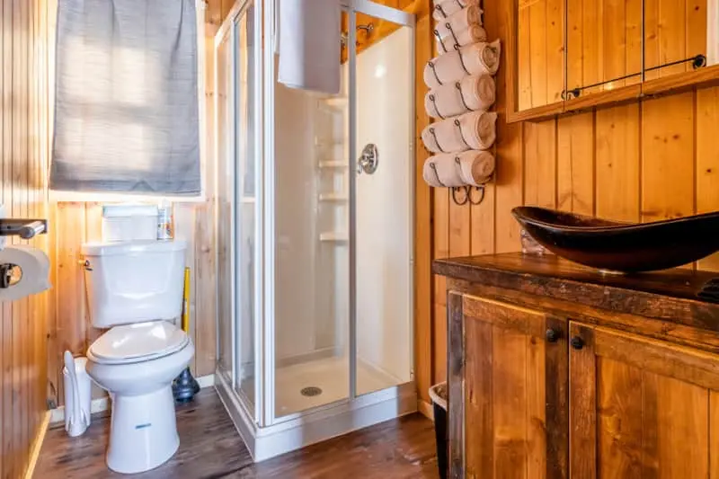 Hillside Resort Cabin 4 8